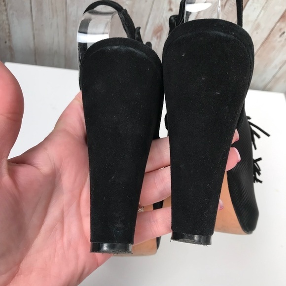 Reed Evins sz 6 black suede fringe Pom Pom heels - Picture 8 of 9